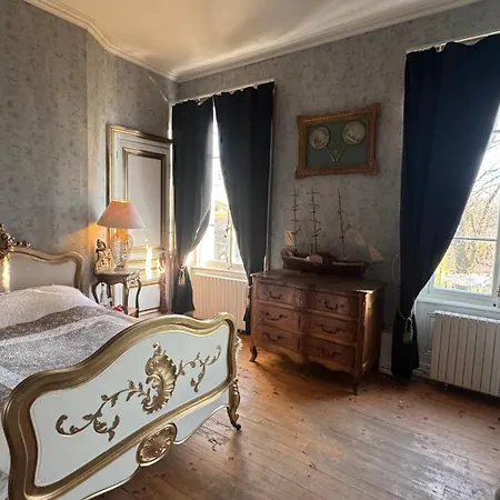 Affittacamere D'hotes Du Chateau De Monteux 3*