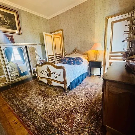 Affittacamere D'hotes Du Chateau De Monteux 3*