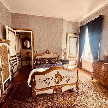 Affittacamere D'hotes Du Chateau De Monteux 3*