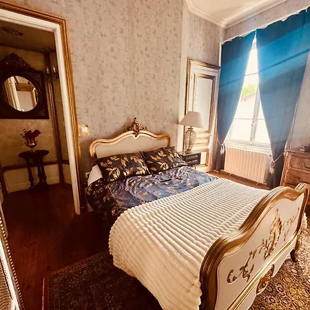 D'hotes Du Chateau De Monteux Affittacamere 3*