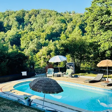 בית הארחה D'hotes Du Chateau De Monteux 3*